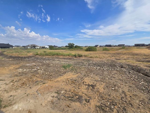 12404 Delta Court, Krum, TX 76249