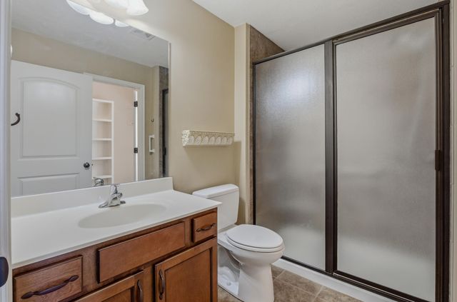 29 N GRACE LN 103, Columbia, MO 65201