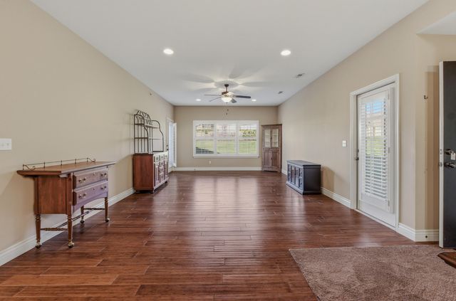 29 N GRACE LN 103, Columbia, MO 65201