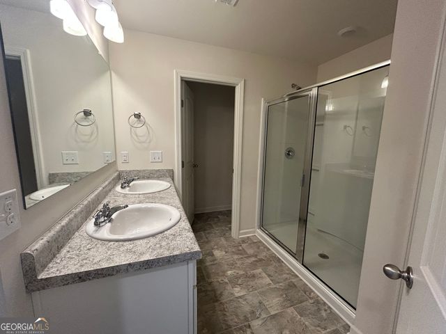 5320 Barberry Avenue, Oakwood, GA 30566