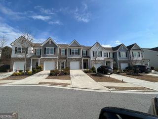 5320 Barberry Avenue, Oakwood, GA 30566