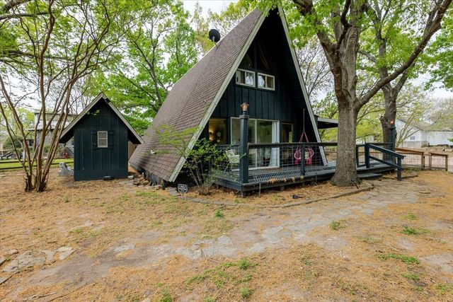 500 Gemini Court, Granbury, TX 76049