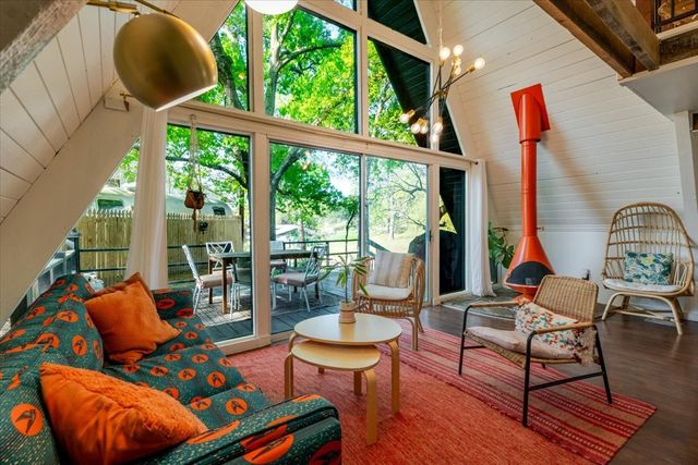 500 Gemini Court, Granbury, TX 76049