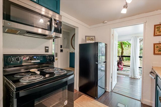 500 Gemini Court, Granbury, TX 76049