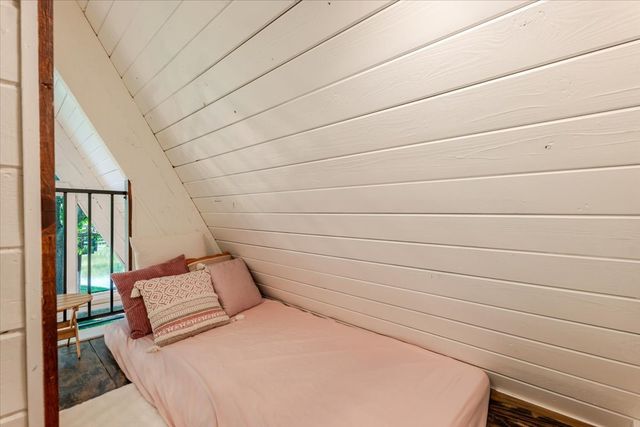 500 Gemini Court, Granbury, TX 76049