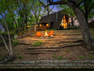 500 Gemini Court, Granbury, TX 76049