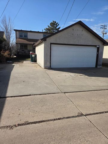 3971 Quincy Street NE, Columbia Heights, MN 55421