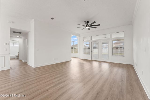 15738 NORTHSIDE Drive E, Jacksonville, FL 32218