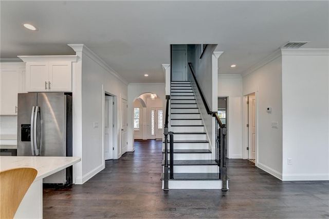45 Sudderth Street, Buford, GA 30518