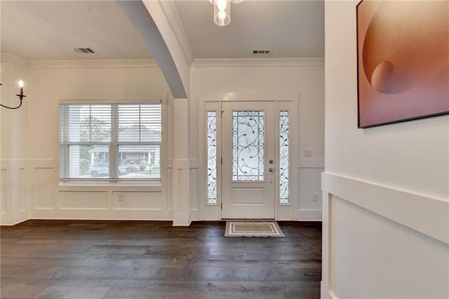 45 Sudderth Street, Buford, GA 30518