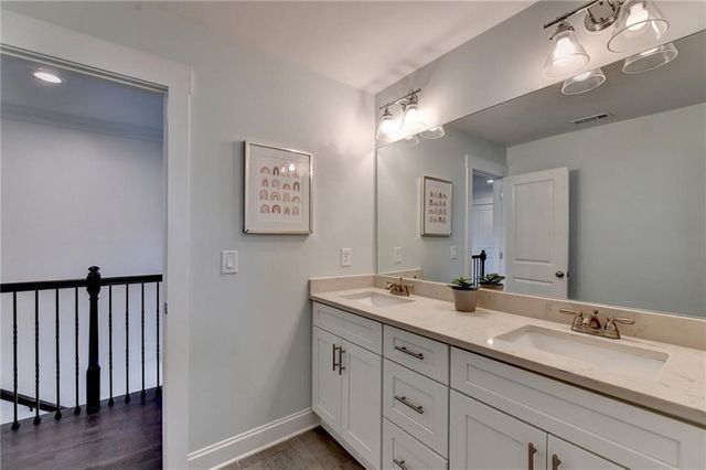 45 Sudderth Street, Buford, GA 30518