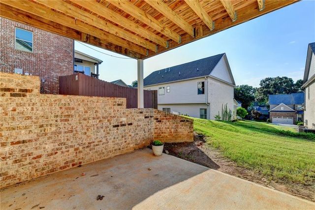 45 Sudderth Street, Buford, GA 30518