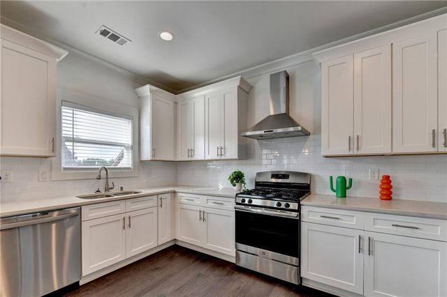 45 Sudderth Street, Buford, GA 30518