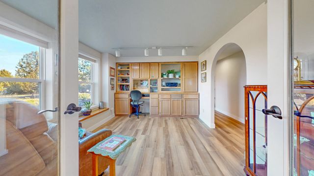 14734 SW Peninsula Drive, Terrebonne, OR 97760