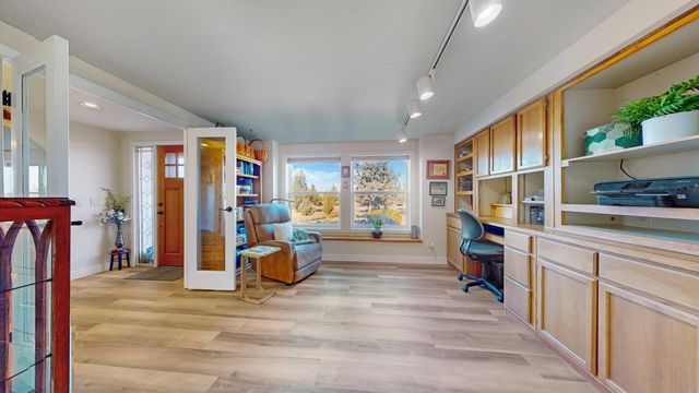 14734 SW Peninsula Drive, Terrebonne, OR 97760