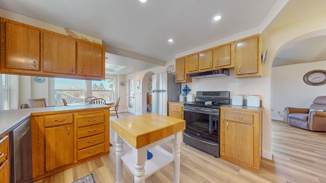 14734 SW Peninsula Drive, Terrebonne, OR 97760