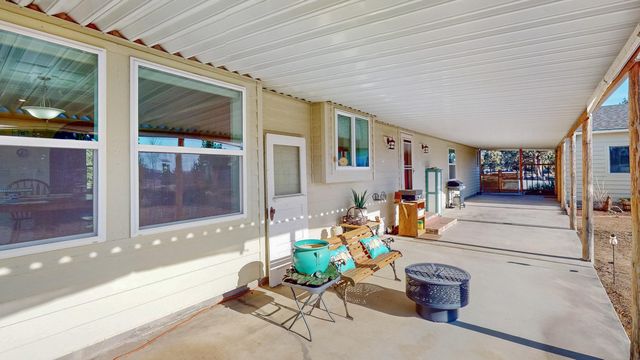 14734 SW Peninsula Drive, Terrebonne, OR 97760