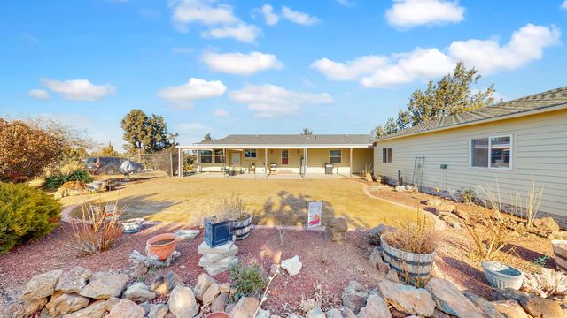 14734 SW Peninsula Drive, Terrebonne, OR 97760