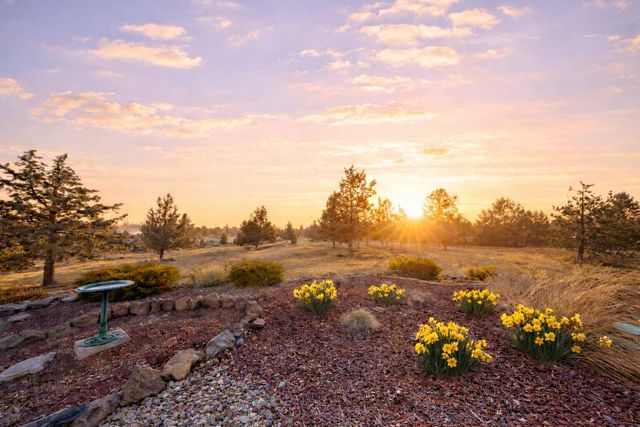 14734 SW Peninsula Drive, Terrebonne, OR 97760