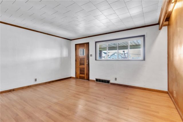 2444 Dewey Street, Homestead, PA 15120