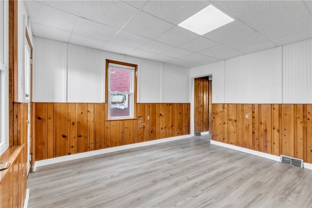 2444 Dewey Street, Homestead, PA 15120