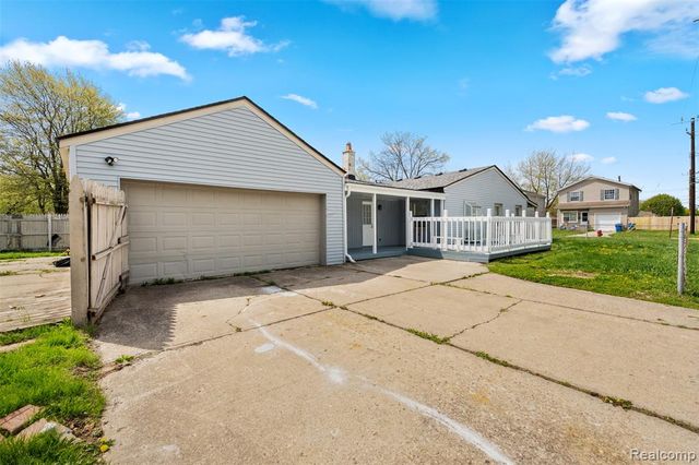 21090 Gentner Street, Warren, MI 48089