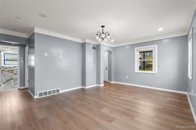 21090 Gentner Street, Warren, MI 48089