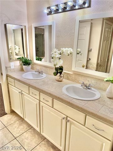 3500 WINTERHAVEN Street 101, Las Vegas, NV 89108