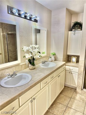 3500 WINTERHAVEN Street 101, Las Vegas, NV 89108