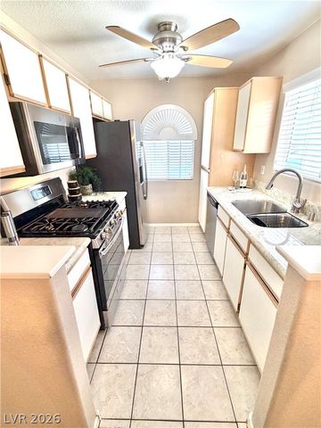 3500 WINTERHAVEN Street 101, Las Vegas, NV 89108