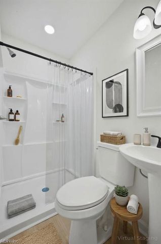 3632 Pamlico CIR, Norfolk, VA 23513