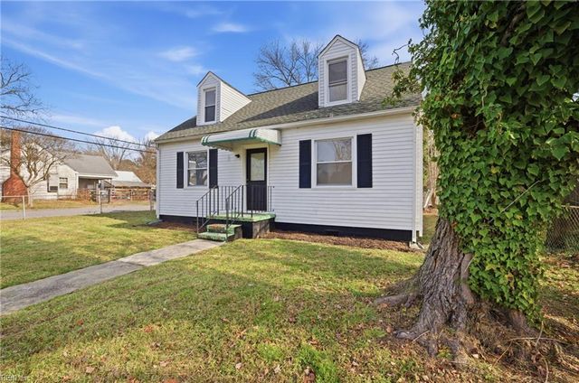 3632 Pamlico CIR, Norfolk, VA 23513