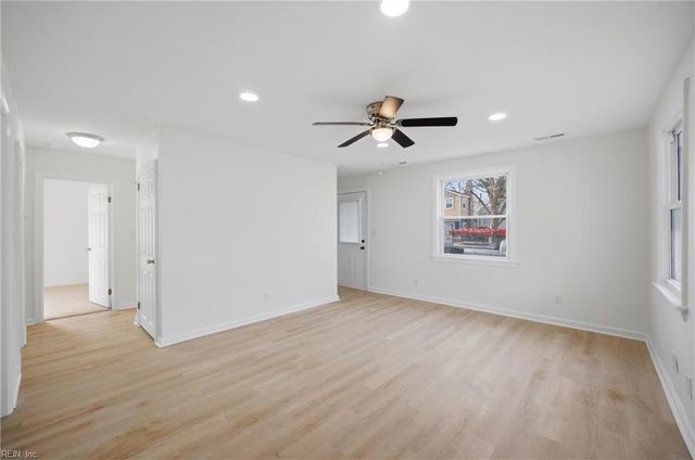 3632 Pamlico CIR, Norfolk, VA 23513