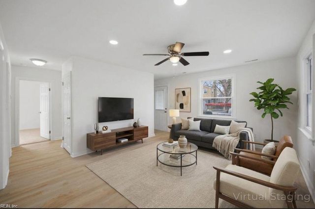 3632 Pamlico CIR, Norfolk, VA 23513