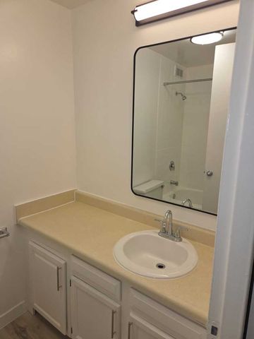 2901 S Michigan Avenue 506, Chicago, IL 60616