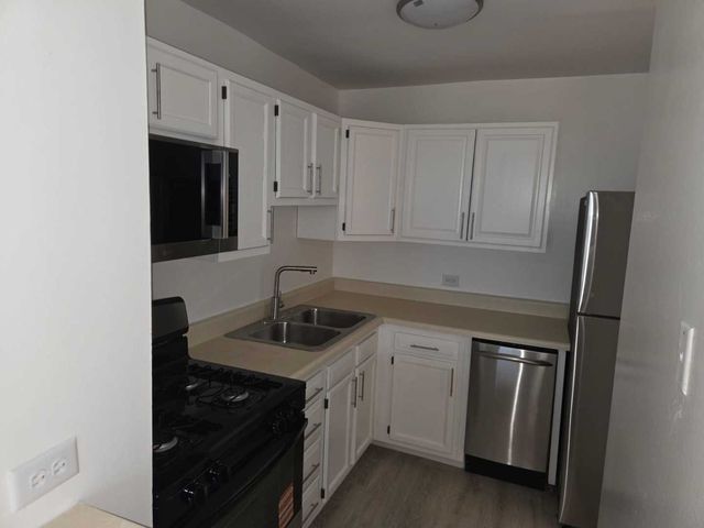 2901 S Michigan Avenue 506, Chicago, IL 60616