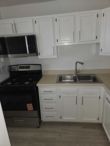 2901 S Michigan Avenue 506, Chicago, IL 60616