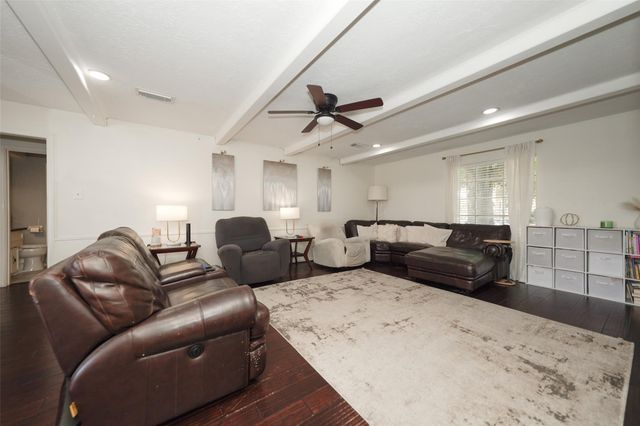 8306 Bo Jack Drive, Houston, TX 77040