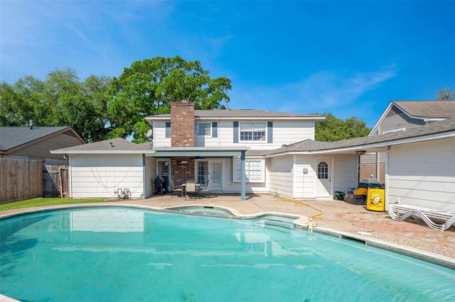 8306 Bo Jack Drive, Houston, TX 77040