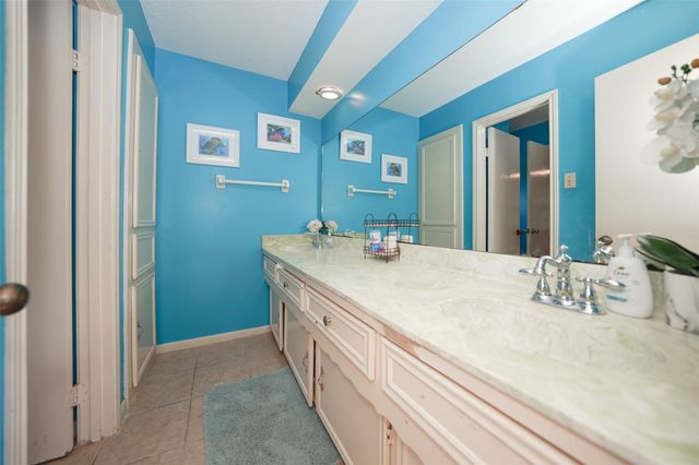 8306 Bo Jack Drive, Houston, TX 77040