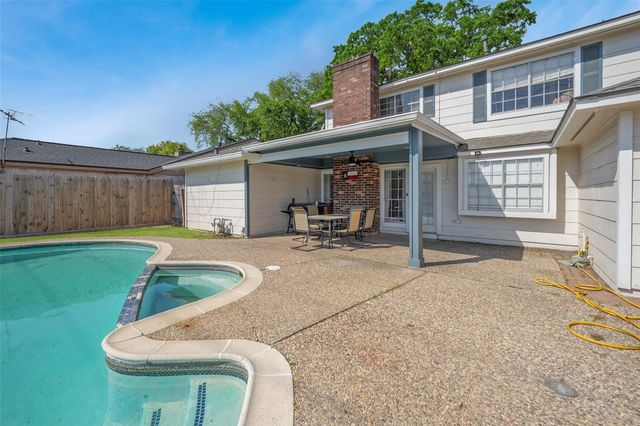8306 Bo Jack Drive, Houston, TX 77040