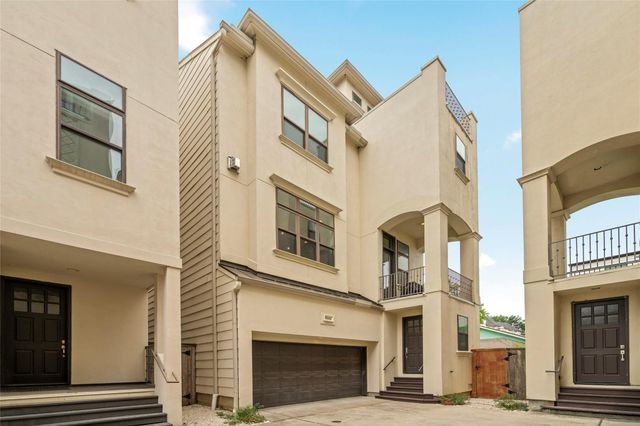 5646 Larkin Street, Houston, TX 77007