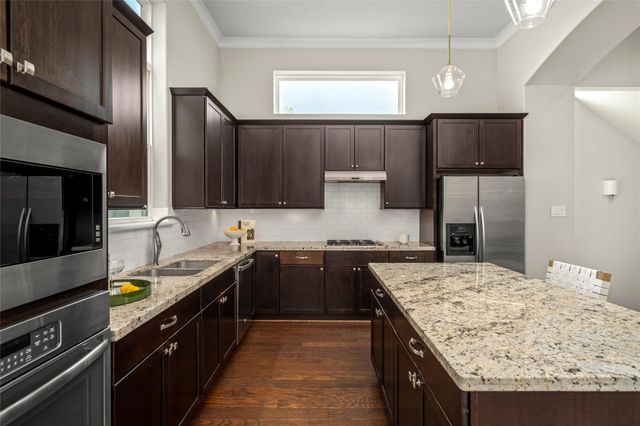 5646 Larkin Street, Houston, TX 77007