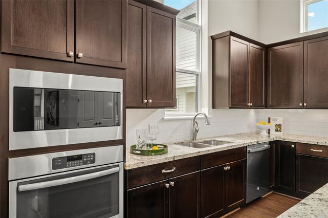 5646 Larkin Street, Houston, TX 77007