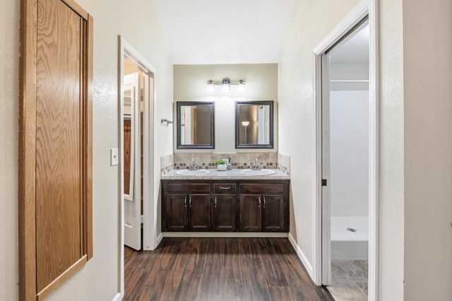 8099 N Orchard Street, Fresno, CA 93720