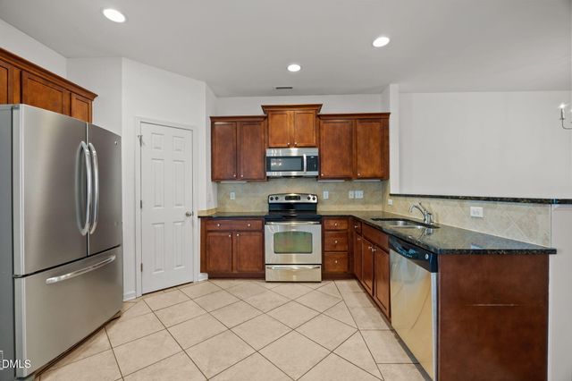 2728 Cloud Mist Circle, Raleigh, NC 27614