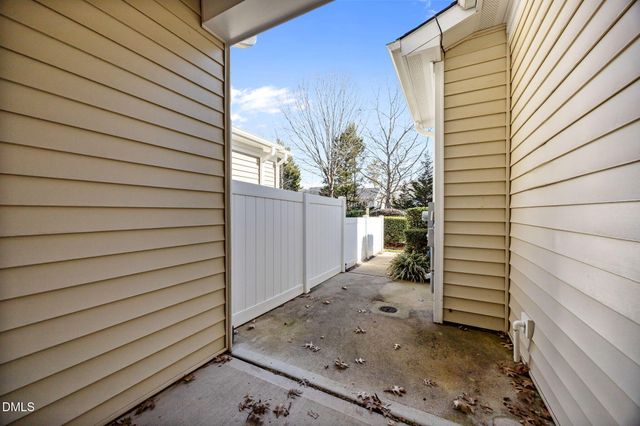 2728 Cloud Mist Circle, Raleigh, NC 27614