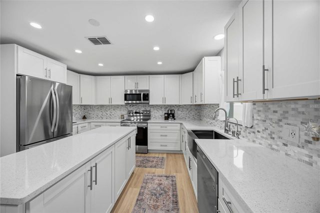 1681 DAWNVIEW STREET, North Port, FL 34288