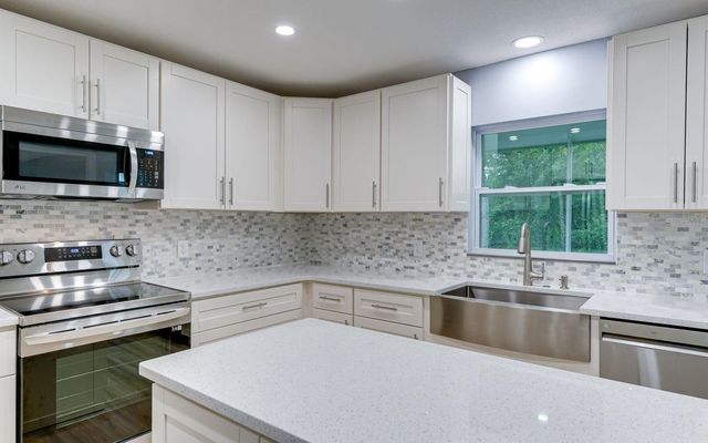1681 DAWNVIEW STREET, North Port, FL 34288