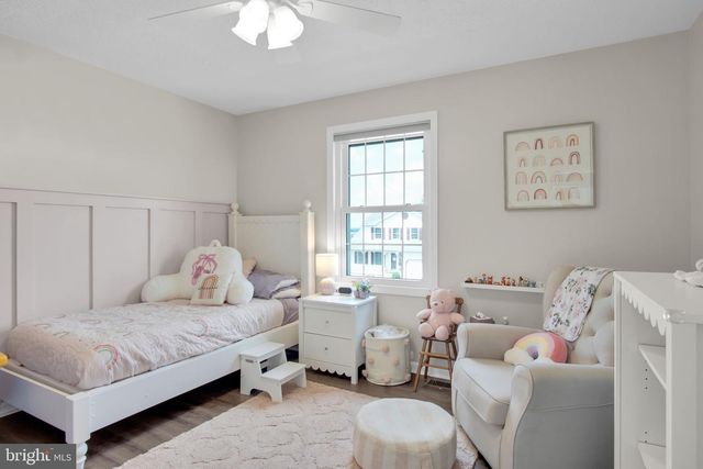 2140 CANTERBURY DR., Mechanicsburg, PA 17055